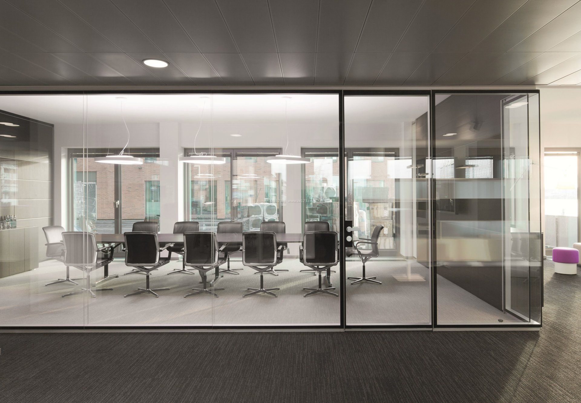 200平米公司办公室装修 办公室设计案例参考