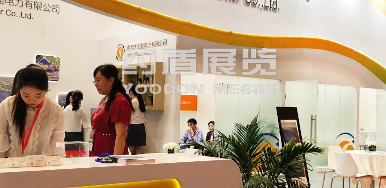 海外展台设计风格要与企业品牌形象与产品相互协调