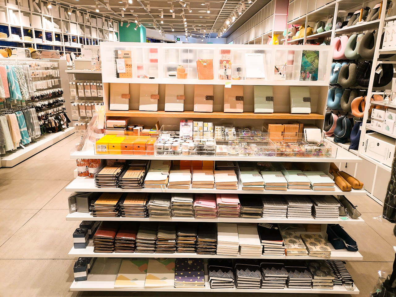 精品店装修要点「」