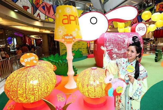 花灯在节日庆典美陈中的应用「赏花灯的活动形式」