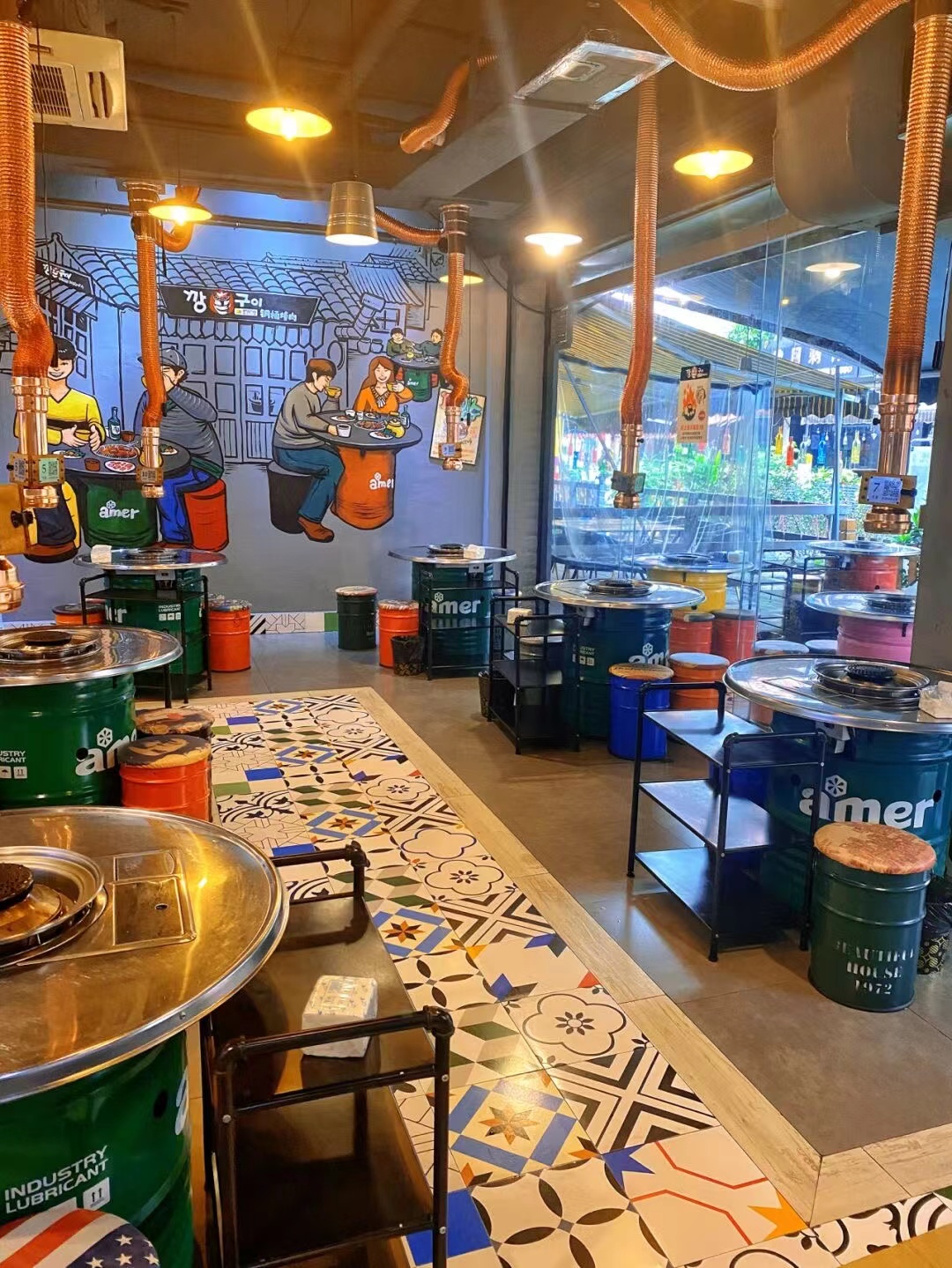 怎样装修好一家自助烧烤店「烧烤店要怎么装修才好看」