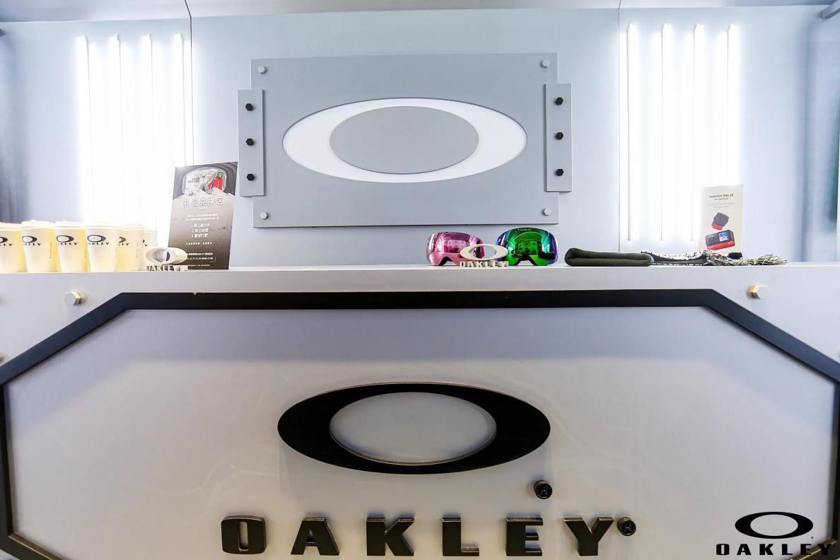 2021 OAKLEY攻占雪山之巅品牌活动暨新品鉴赏会